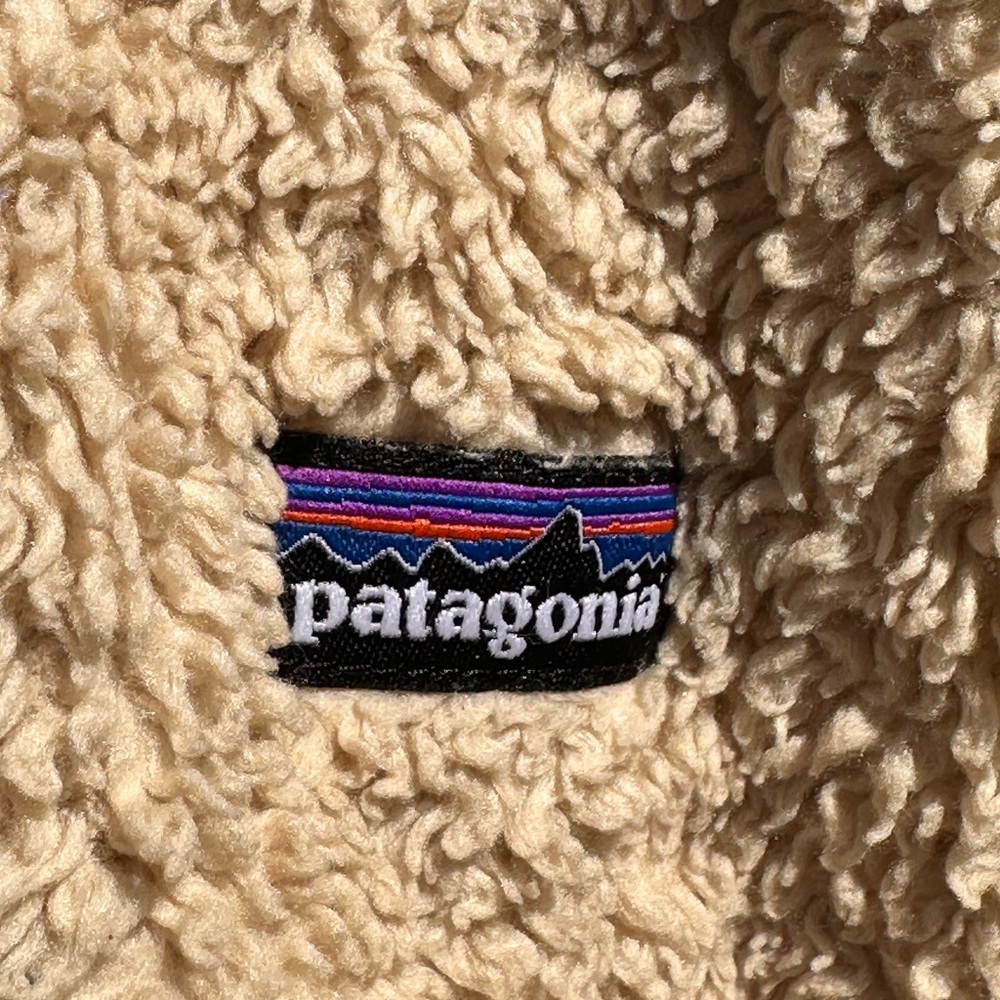 Patagonia Vest Women Fleece Zip Outdoor Hiking Travel Winter Sherpa Reversible - Picture 6 of 7